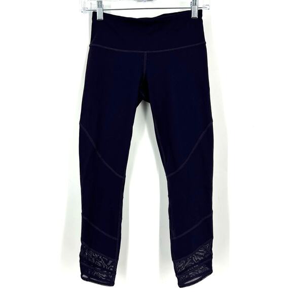 Lululemon Emerge Renewed Crop Shine Dot Black Grape Size 4 - Picture 1 of 8